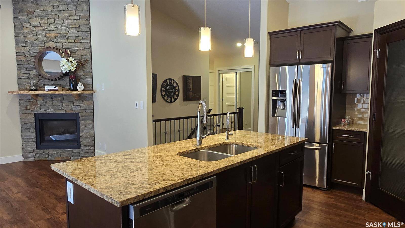 Saskatoon, SK S7M 5G3,3214 11th STREET W #6