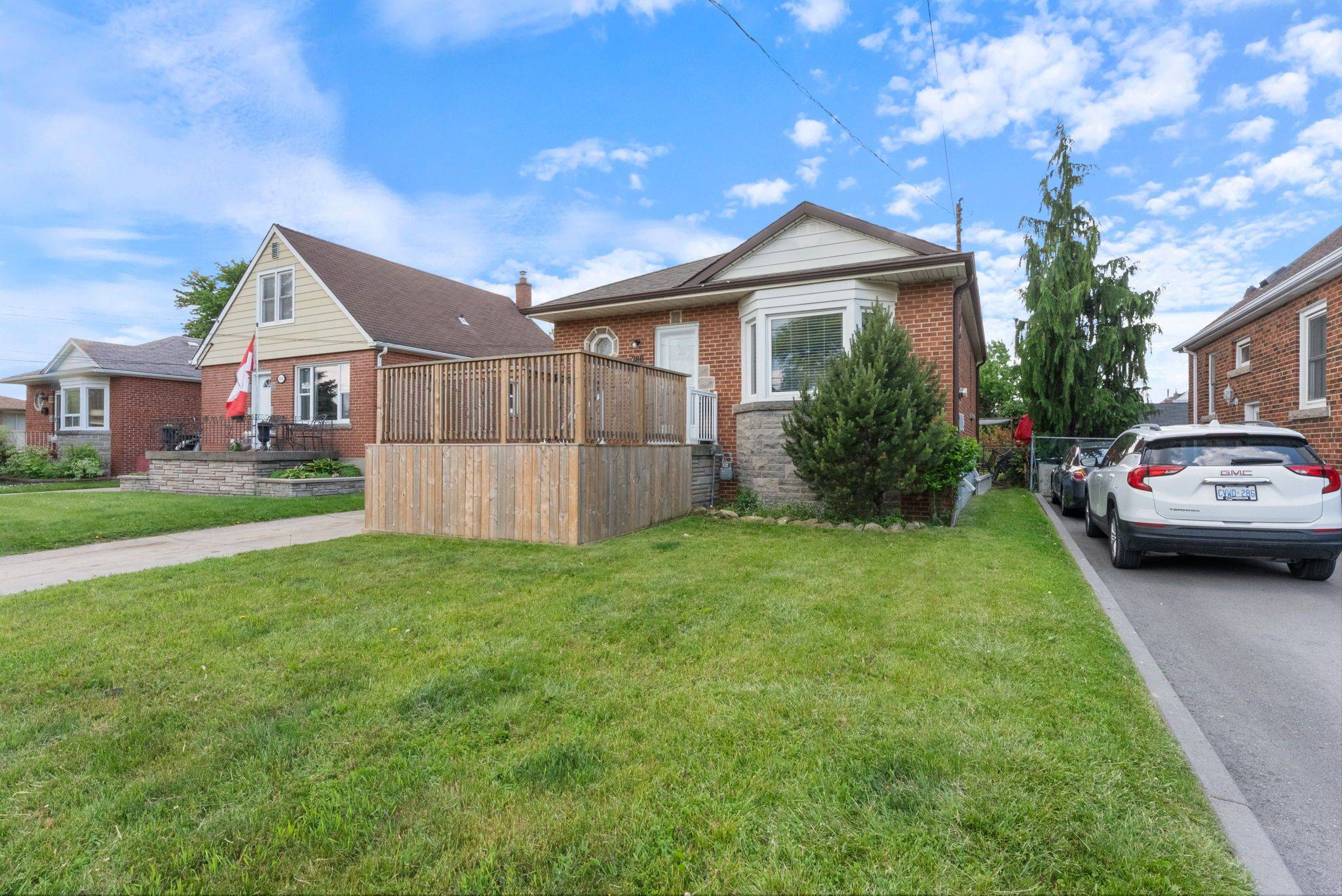 Hamilton, ON L8K 4Z6,280 Montrose AVE