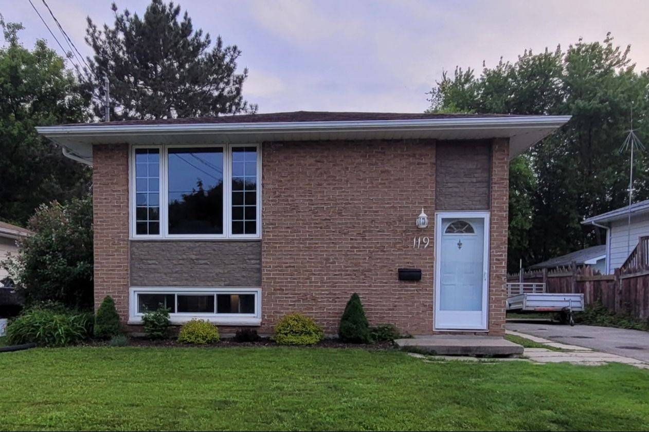 North Bay, ON P1A 3T9,119 Tweedsmuir DR