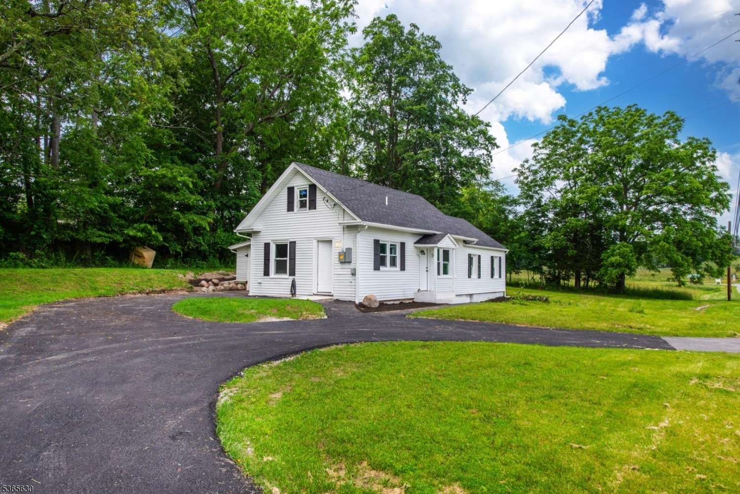 Fredon Twp., NJ 07860,612 State Route 94