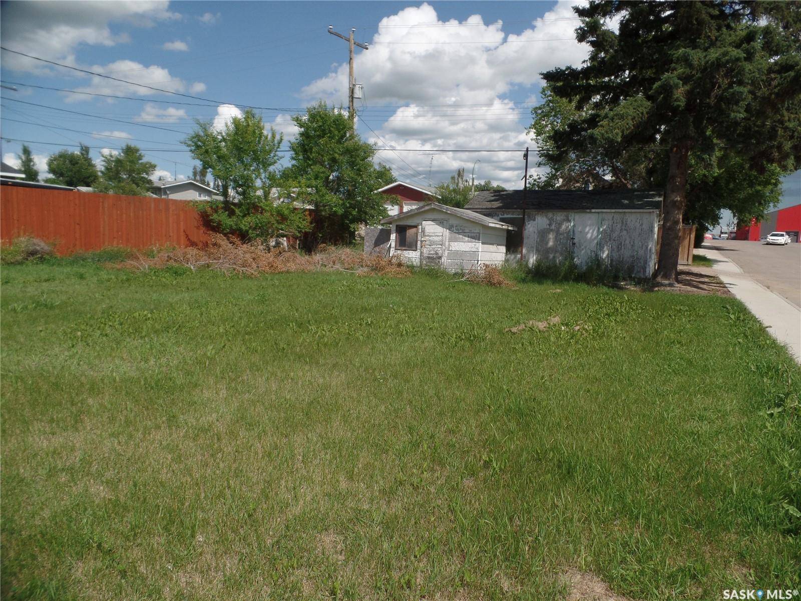 Macklin, SK S0L 2C0,4901 Leader STREET