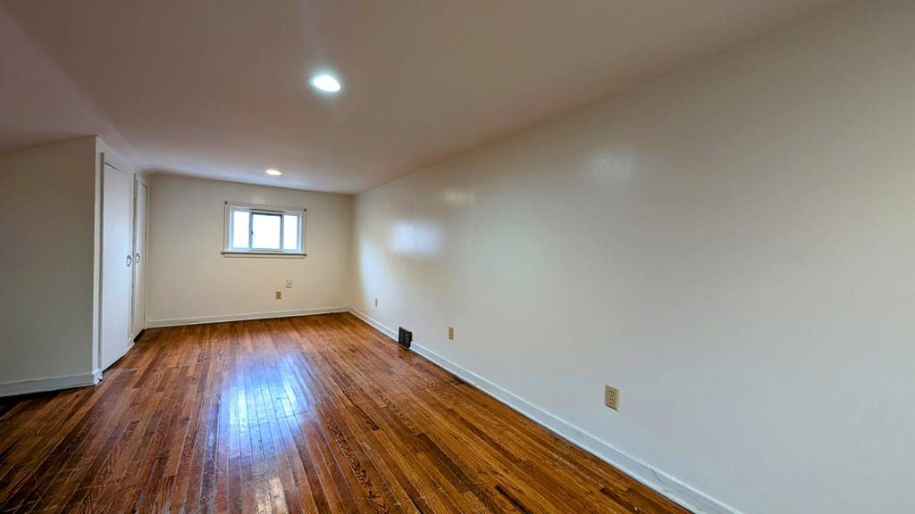 Glen Dale, WV 26038,410 Alta Vista Avenue