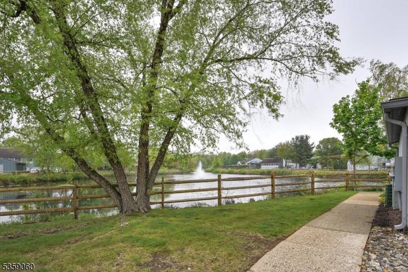 Roxbury Twp., NJ 07852,64 Drake Ln