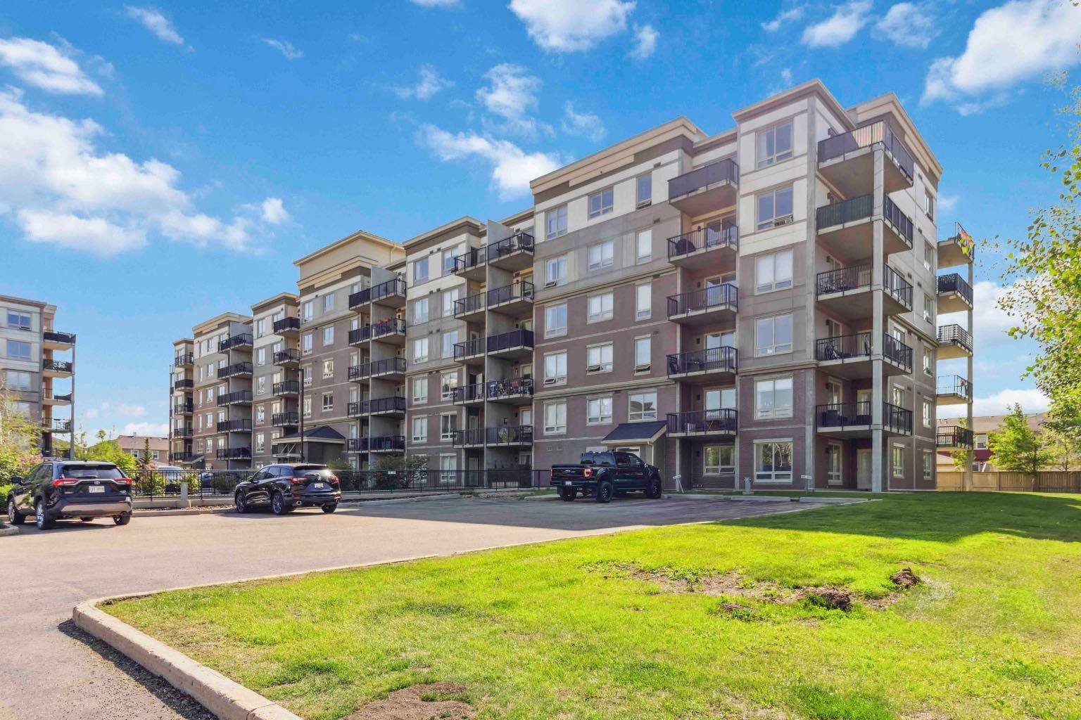 Fort Mcmurray, AB T9K 0N3,135C Sandpiper RD #3317