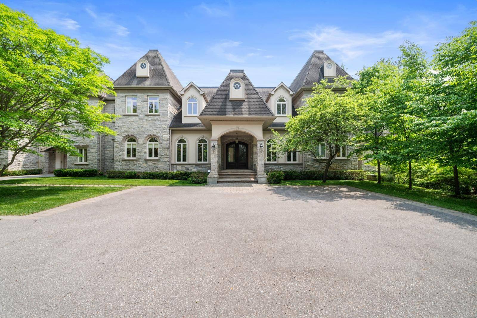 Whitchurch-stouffville, ON L4A 2L4,55 Greenvalley CIR