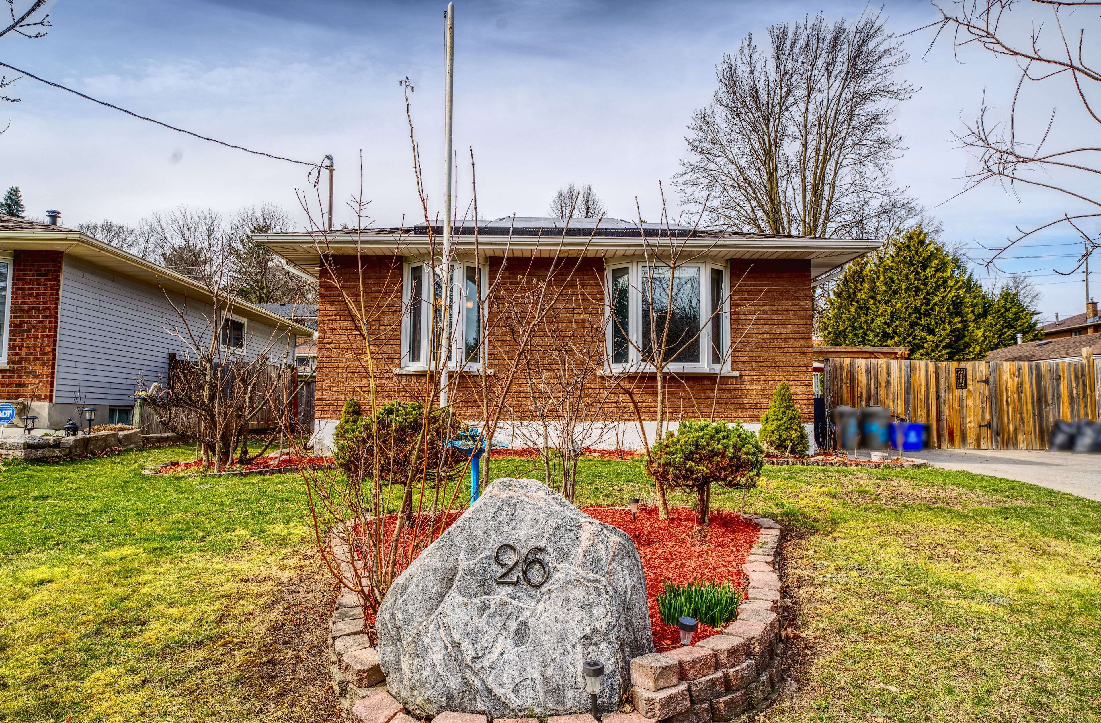 Norfolk, ON N3Y 2S4,26 Ashton DR