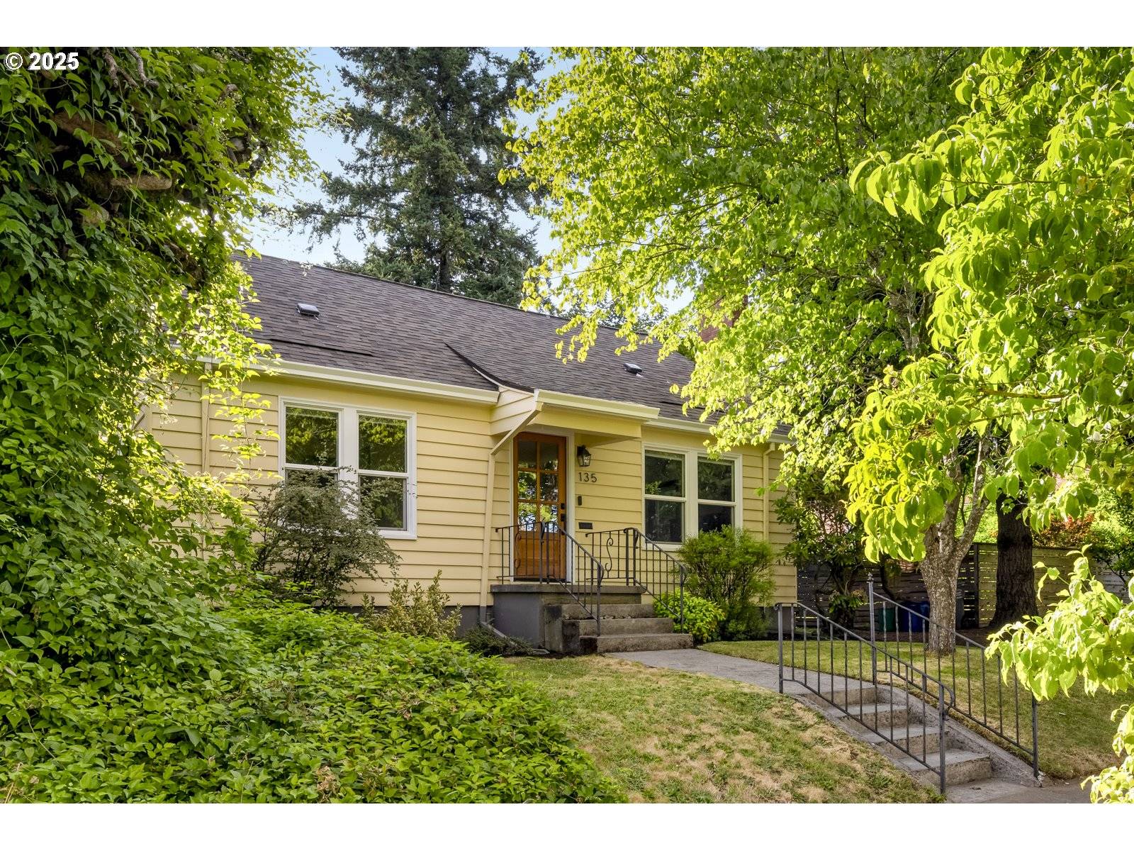 Portland, OR 97215,135 SE 79TH AVE