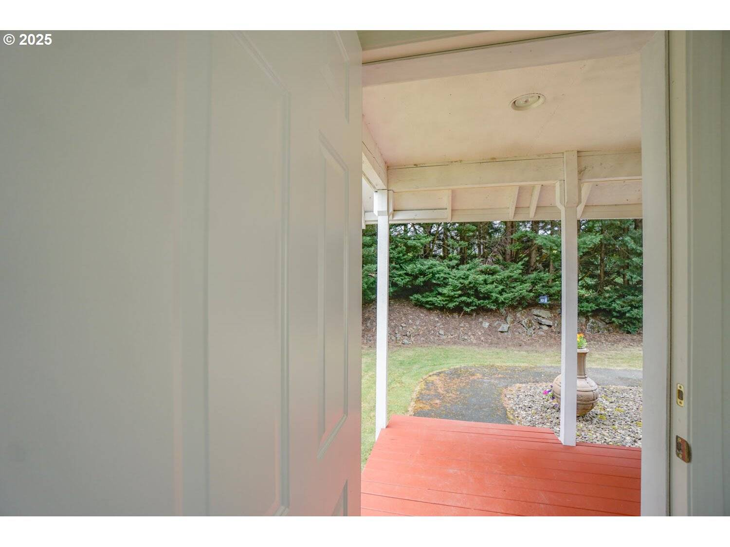 Kalama, WA 98625,550 N 2ND PL