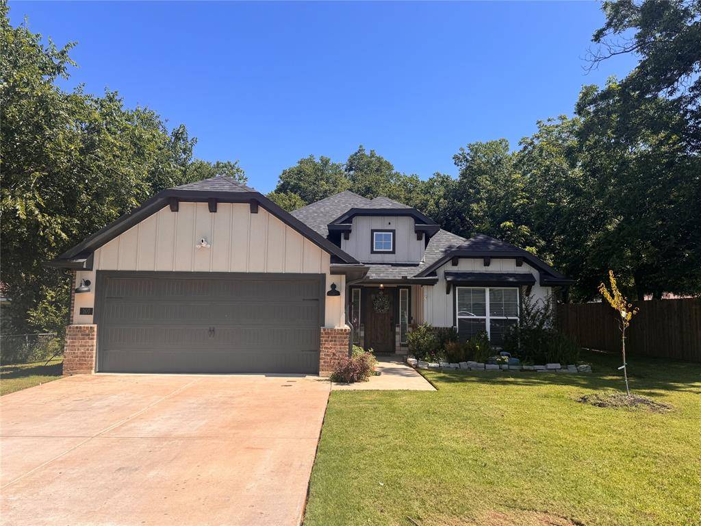 Valley View, TX 76272,207 Newton Street