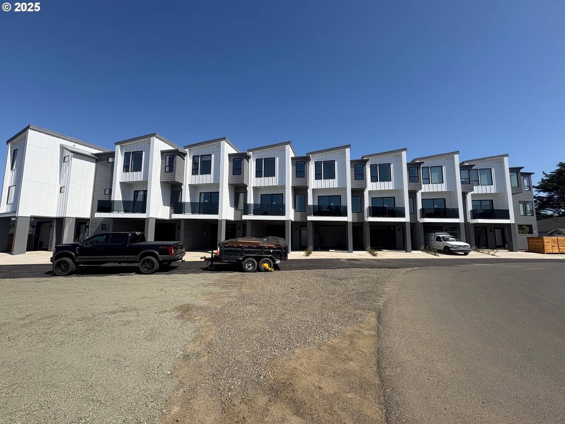 Waldport, OR 97394,280 NW Huckleberry ST