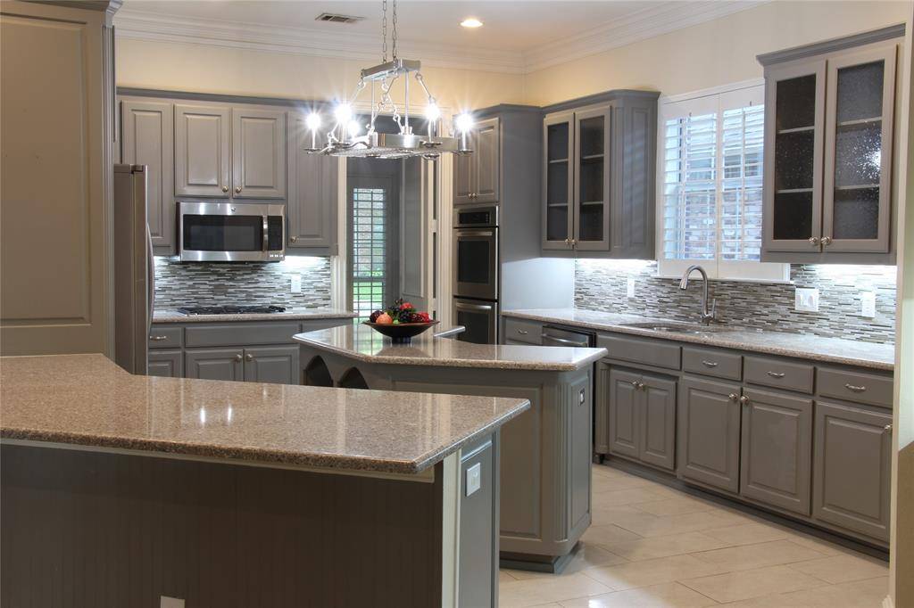 Plano, TX 75093,5969 Kensington Drive