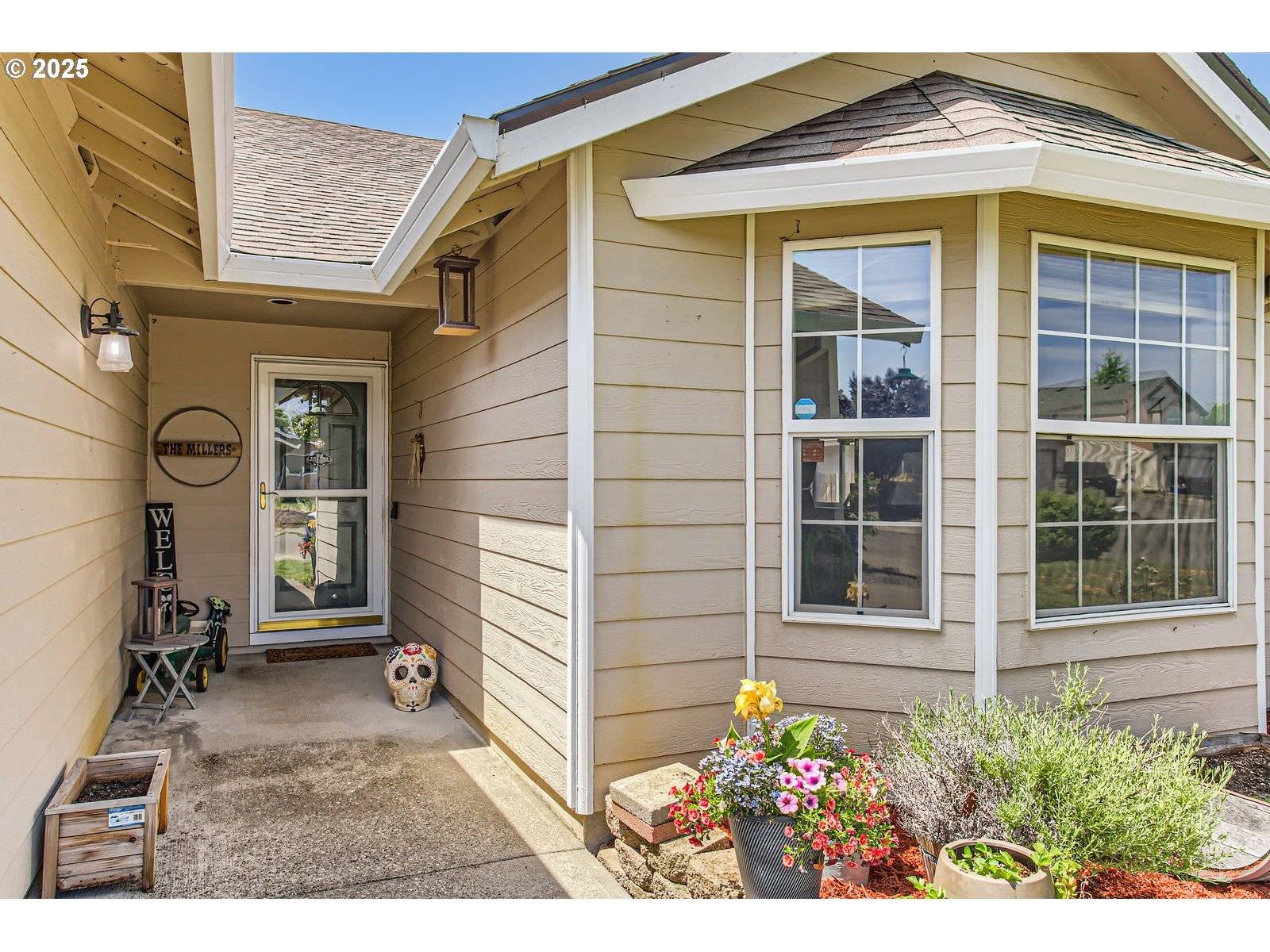 Molalla, OR 97038,516 PEGASUS CT