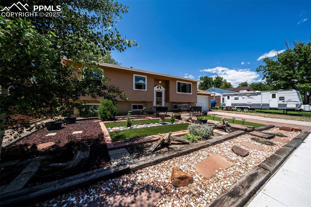 Colorado Springs, CO 80915,4353 San Miguel ST