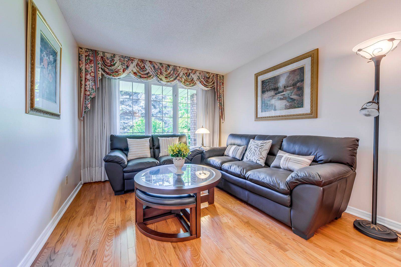Mississauga, ON L5V 1E3,4370 Goldenrod CRES