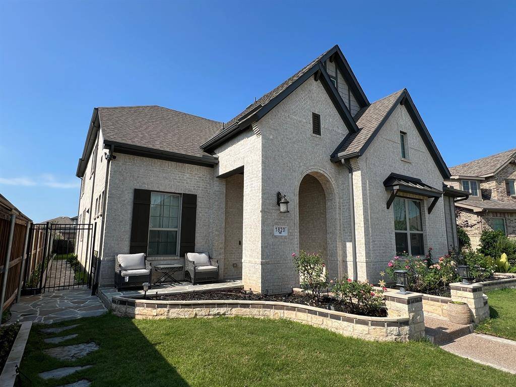Arlington, TX 76005,1820 Silver Marten Trail