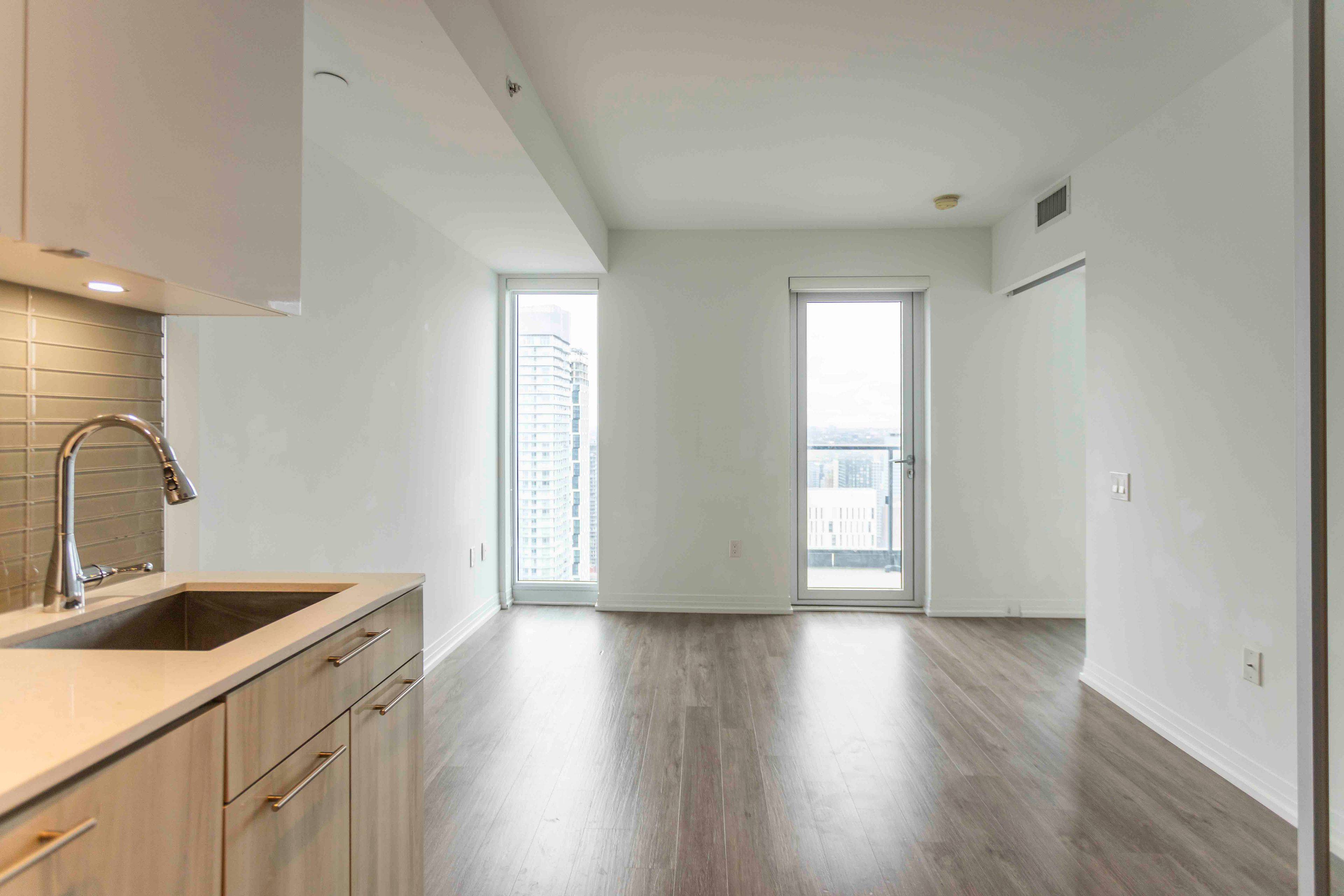 Toronto C08, ON M5B 0C3,251 Jarvis ST #4609