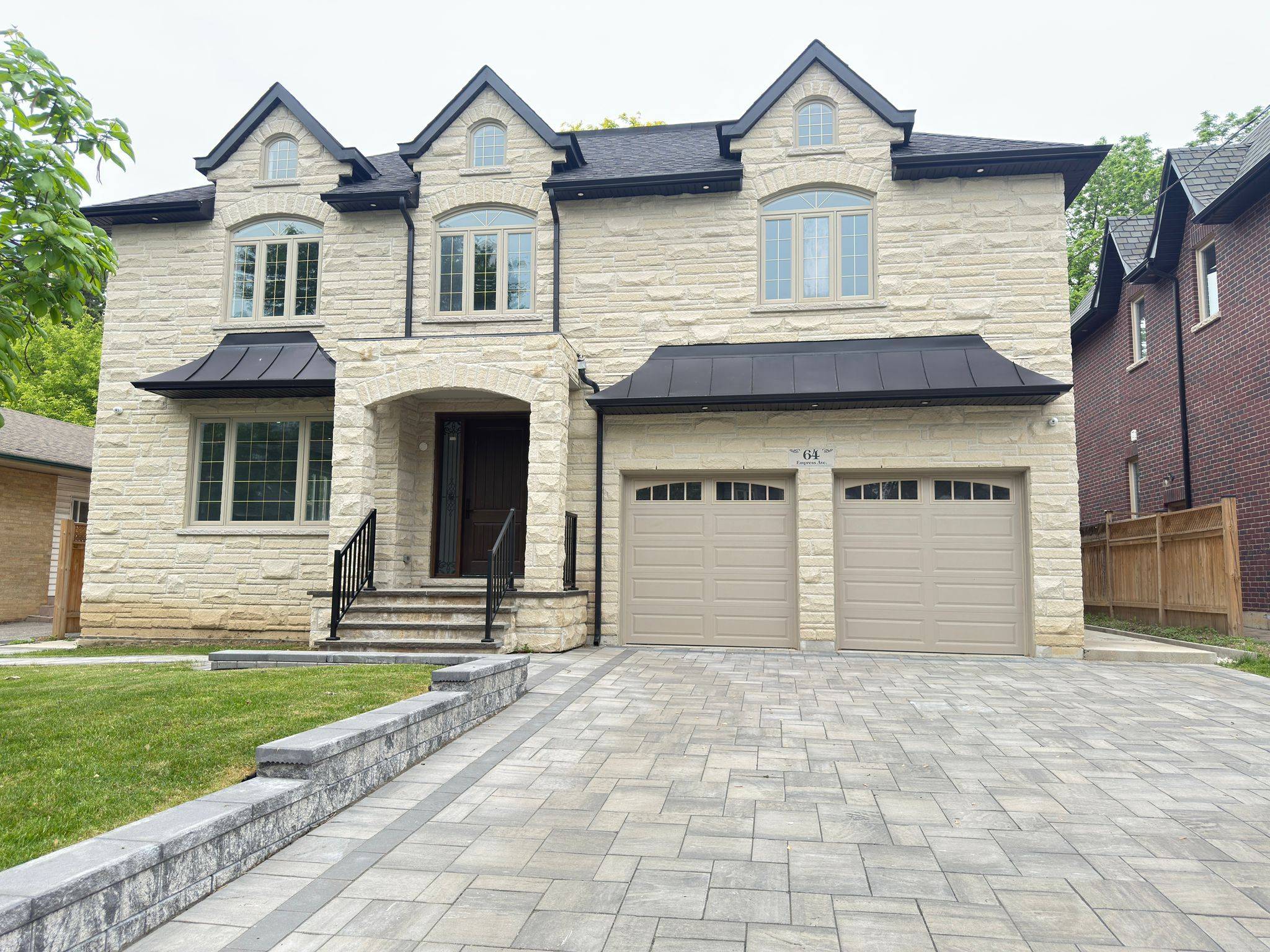 Toronto C14, ON M2N 3T4,64 Empress AVE