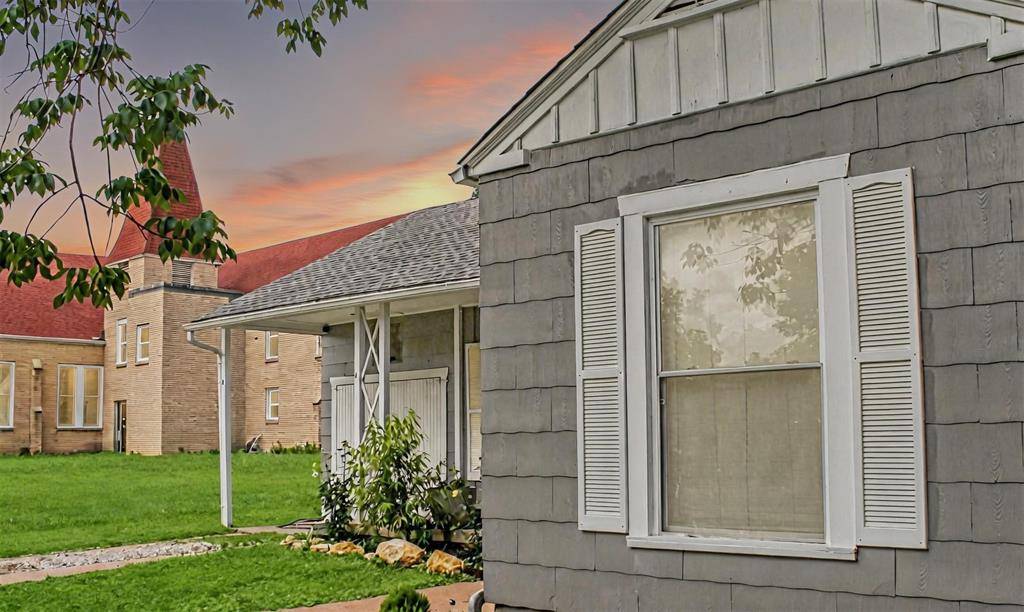 Fort Worth, TX 76107,4024 Calmont Avenue