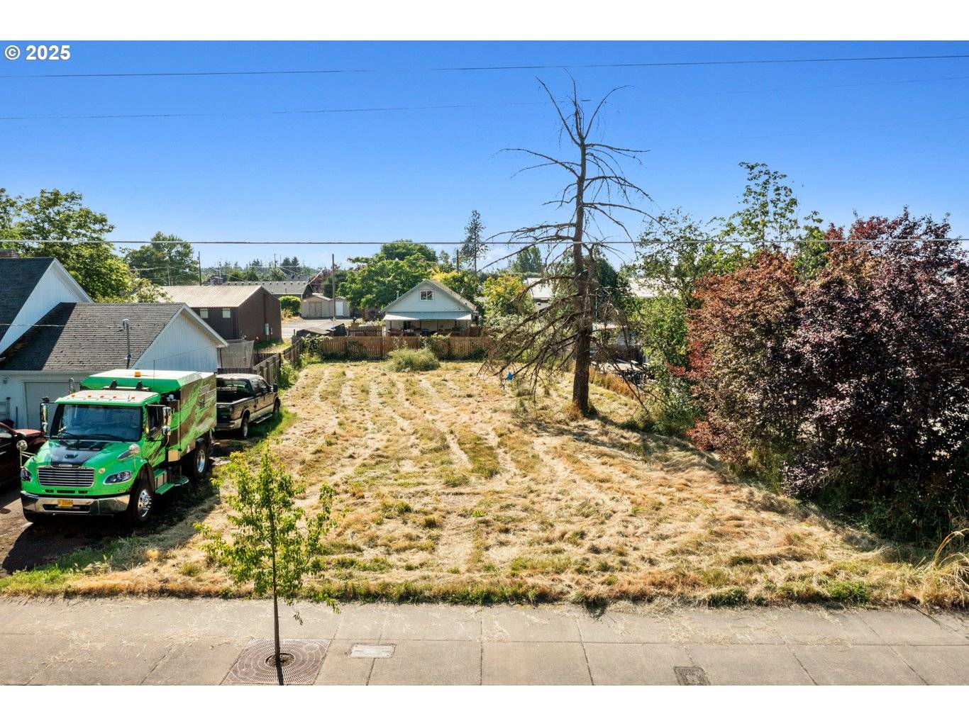Molalla, OR 97038,206 S MOLALLA AVE