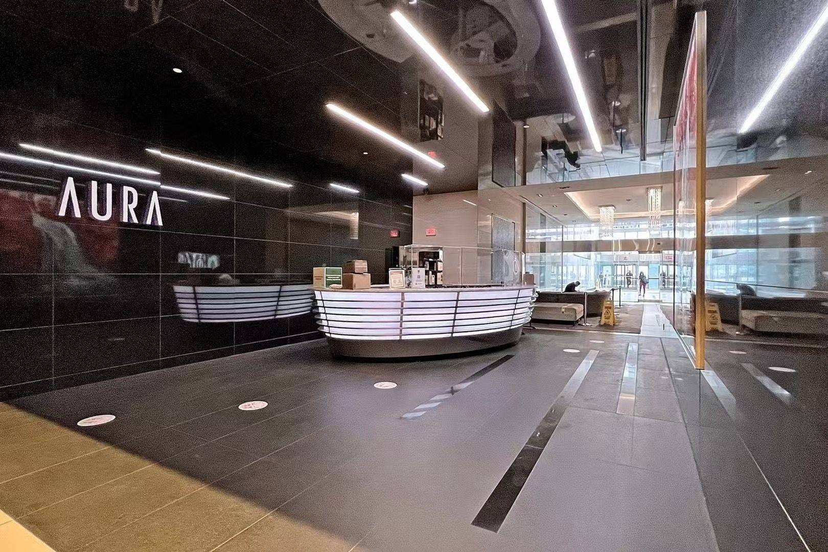 Toronto C01, ON M5B 0A5,386 Yonge ST #4215