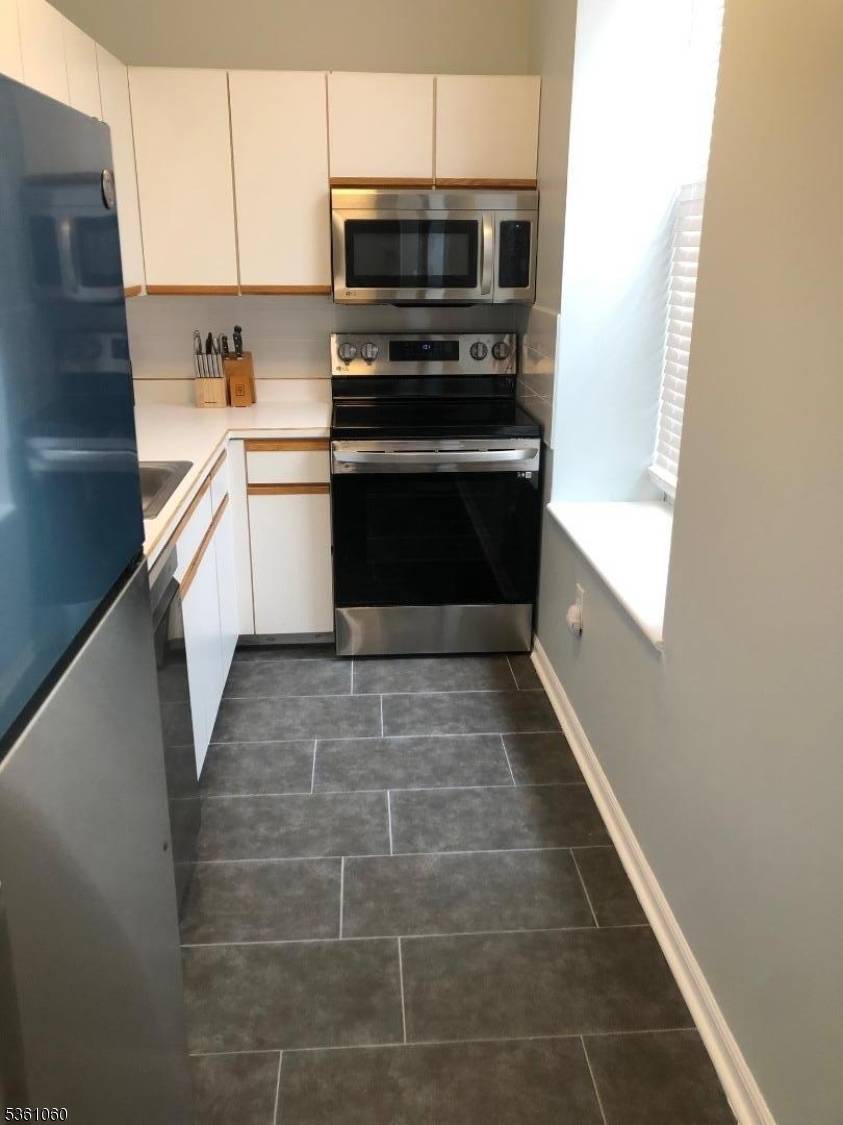 Little Falls Twp., NJ 07424,240 Main St #102