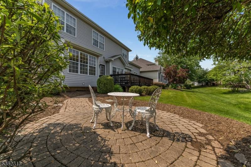 Raritan Twp., NJ 08822,7 Colts Ln