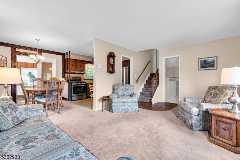 Kenilworth Boro, NJ 07033,24 Sherwood Rd