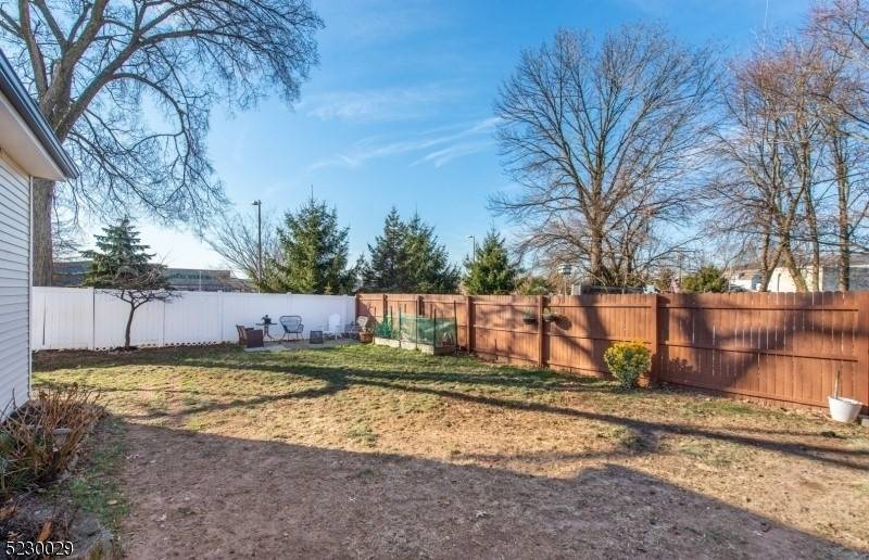 Union Twp., NJ 07083,382 Marion St #1