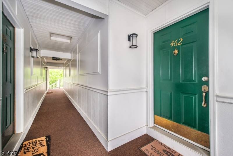 Mahwah Twp., NJ 07430,462 Poets Way