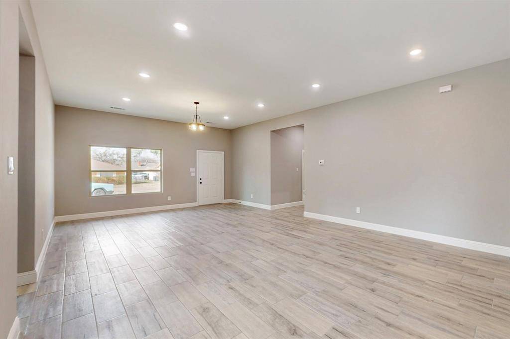 Lancaster, TX 75146,706 Poinsettia Drive