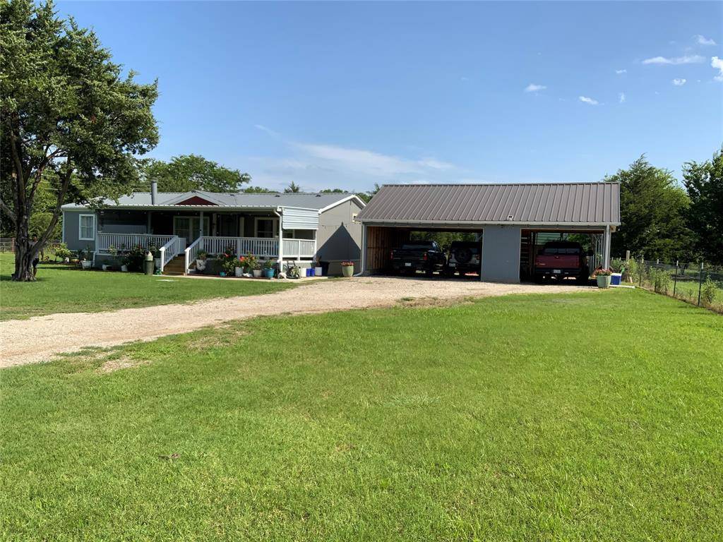 Quinlan, TX 75474,8944 Whiskers Road