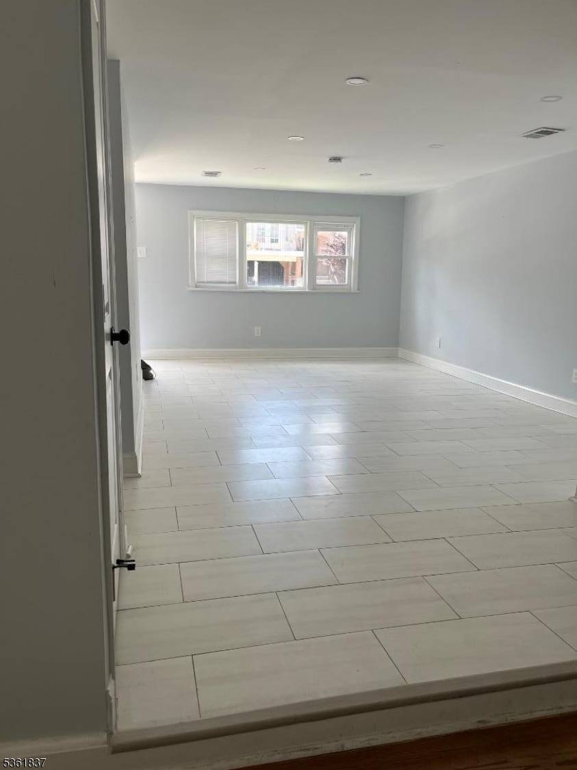 Elizabeth City, NJ 07206,247 Magnolia Ave