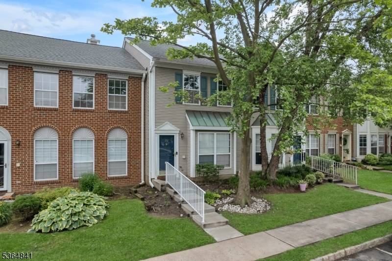 Franklin Twp., NJ 08823,26 Desoto Dr #26