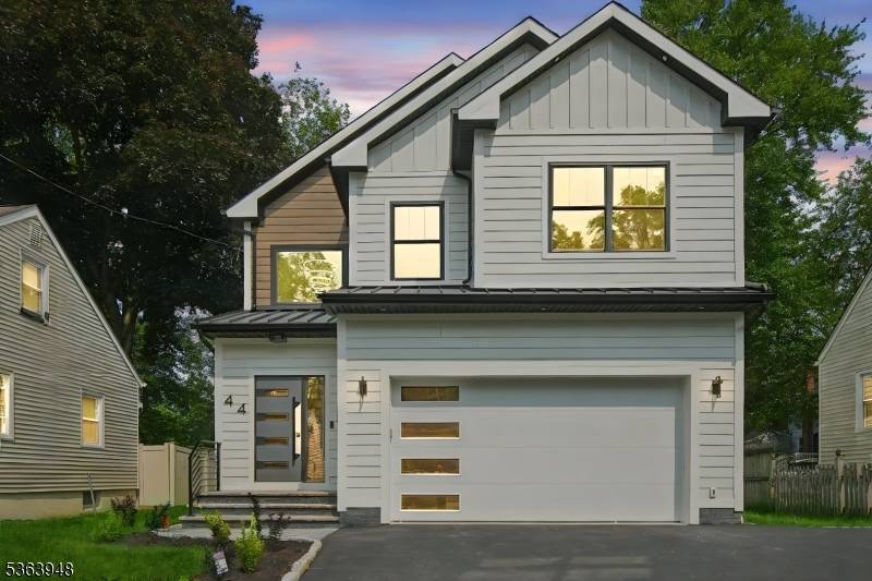 Livingston Twp., NJ 07039,44 N Ashby Ave
