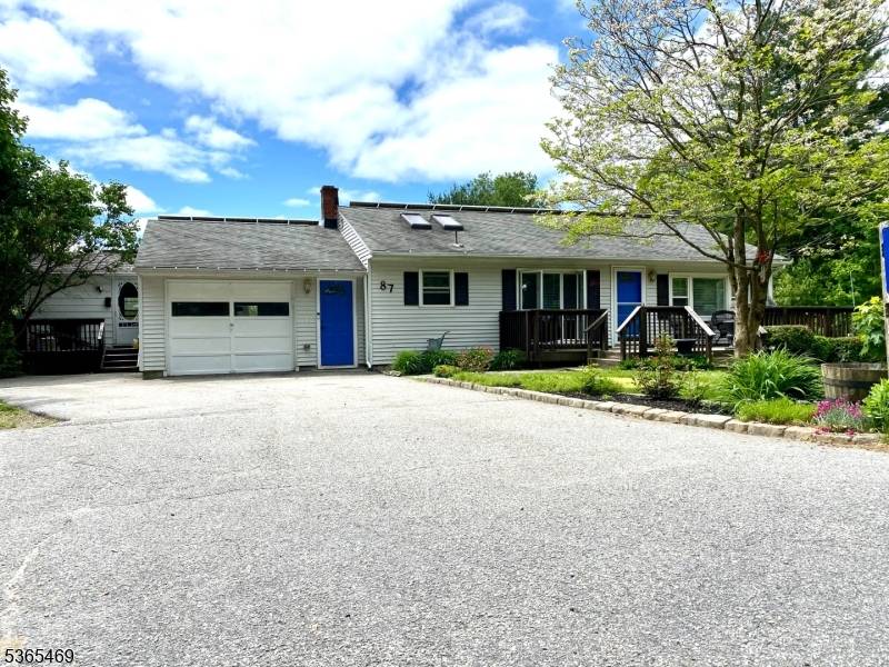 Hardyston Twp., NJ 07460,87 Silver Grove Rd