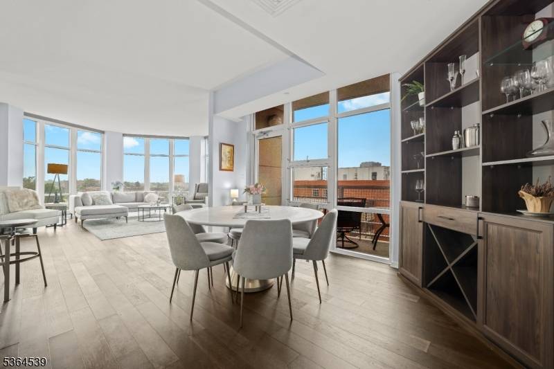 New Brunswick City, NJ 08901,20 Livingston Ave, Unit 601 #601
