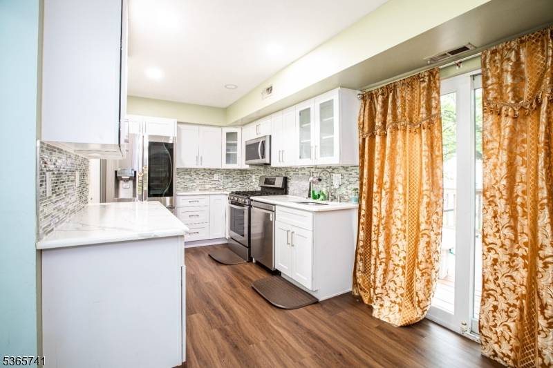 Franklin Twp., NJ 08873,317 Classon Ct