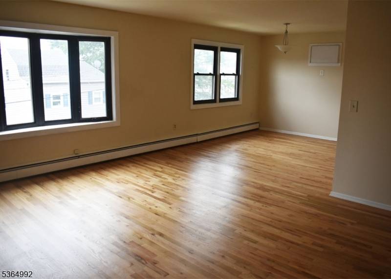 Linden City, NJ 07036,615 McCandless Pl
