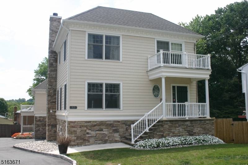 Summit City, NJ 07901,52 Morris Ave #A