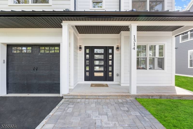 Westfield Town, NJ 07090,1314 Pine Grove Ave