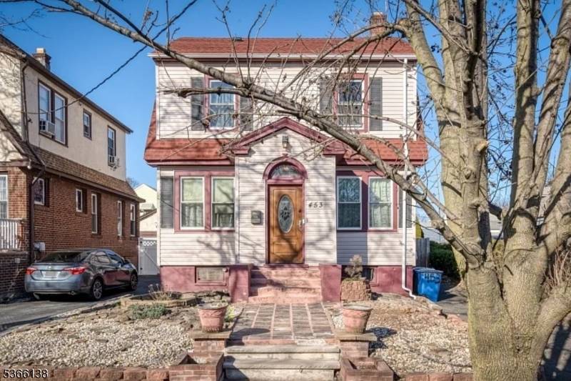 Bloomfield Twp., NJ 07003,453 Beardsley Ave