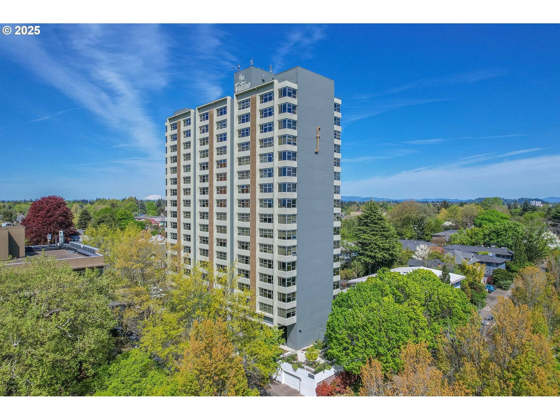 Portland, OR 97232,1220 NE 17TH AVE #12B