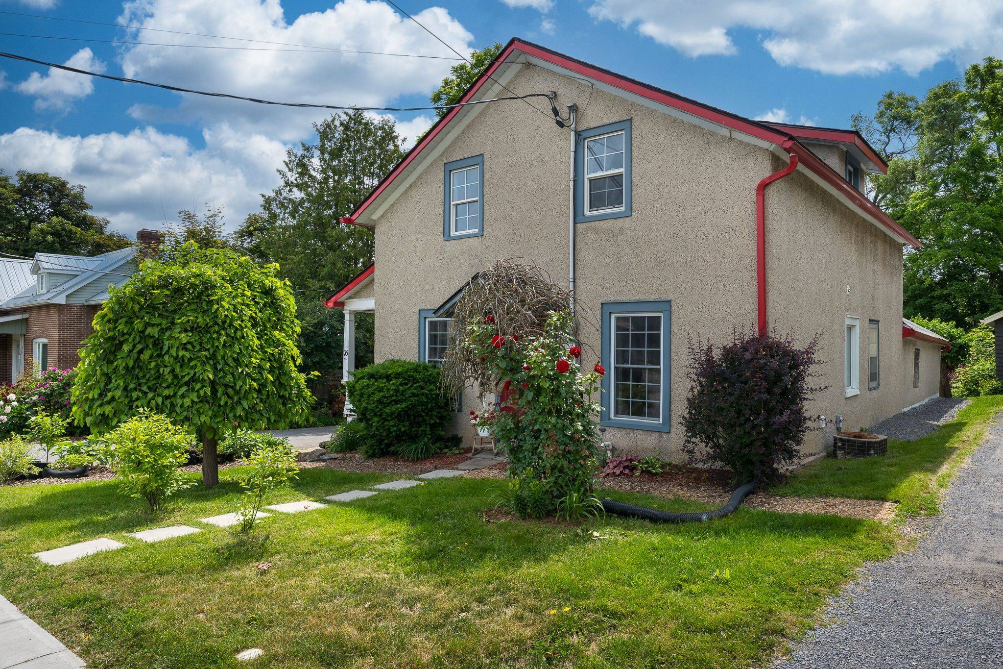 Greater Napanee, ON K7R 2C6,76 Bridge ST W