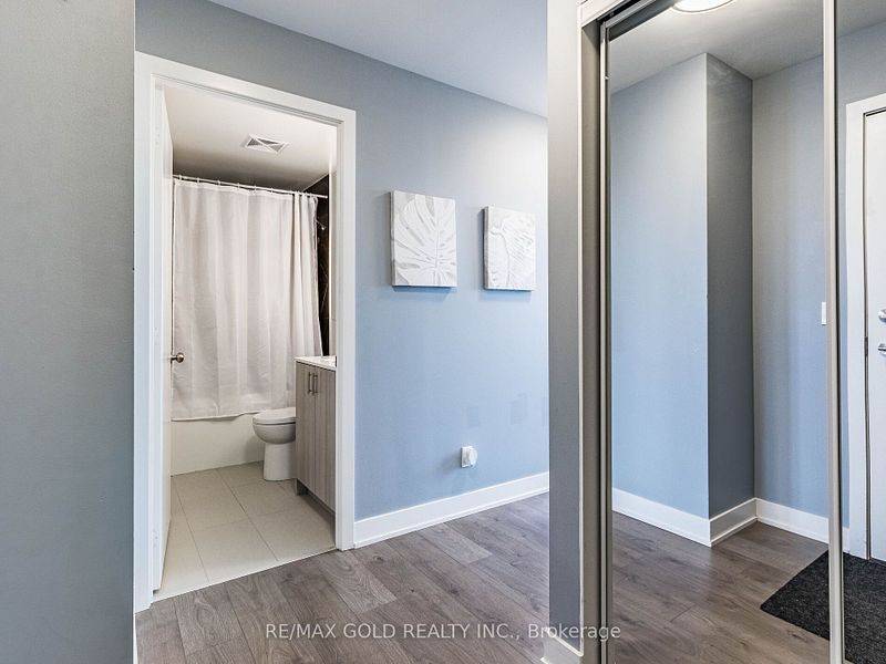 Brampton, ON L7A 5G7,180 Veterans DR ##609