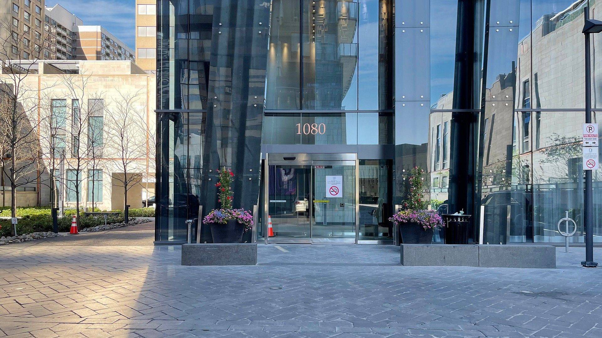 Toronto C01, ON M5S 0A5,1080 Bay ST #1205