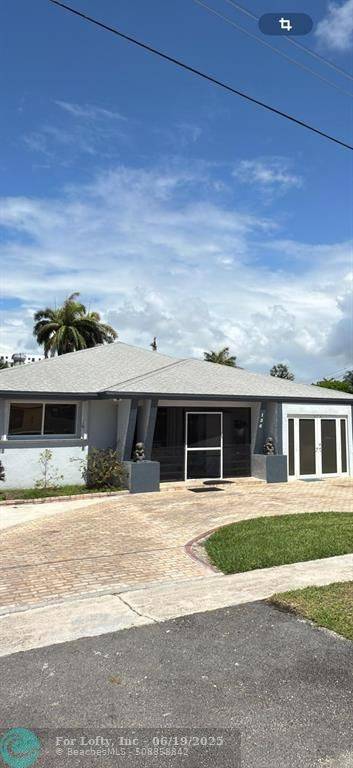 Dania Beach, FL 33004,136 SE 2nd Ct