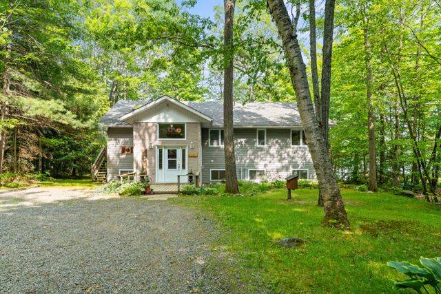 Lake Of Bays, ON P0B 1E0,1137 Dickie Lake RD N