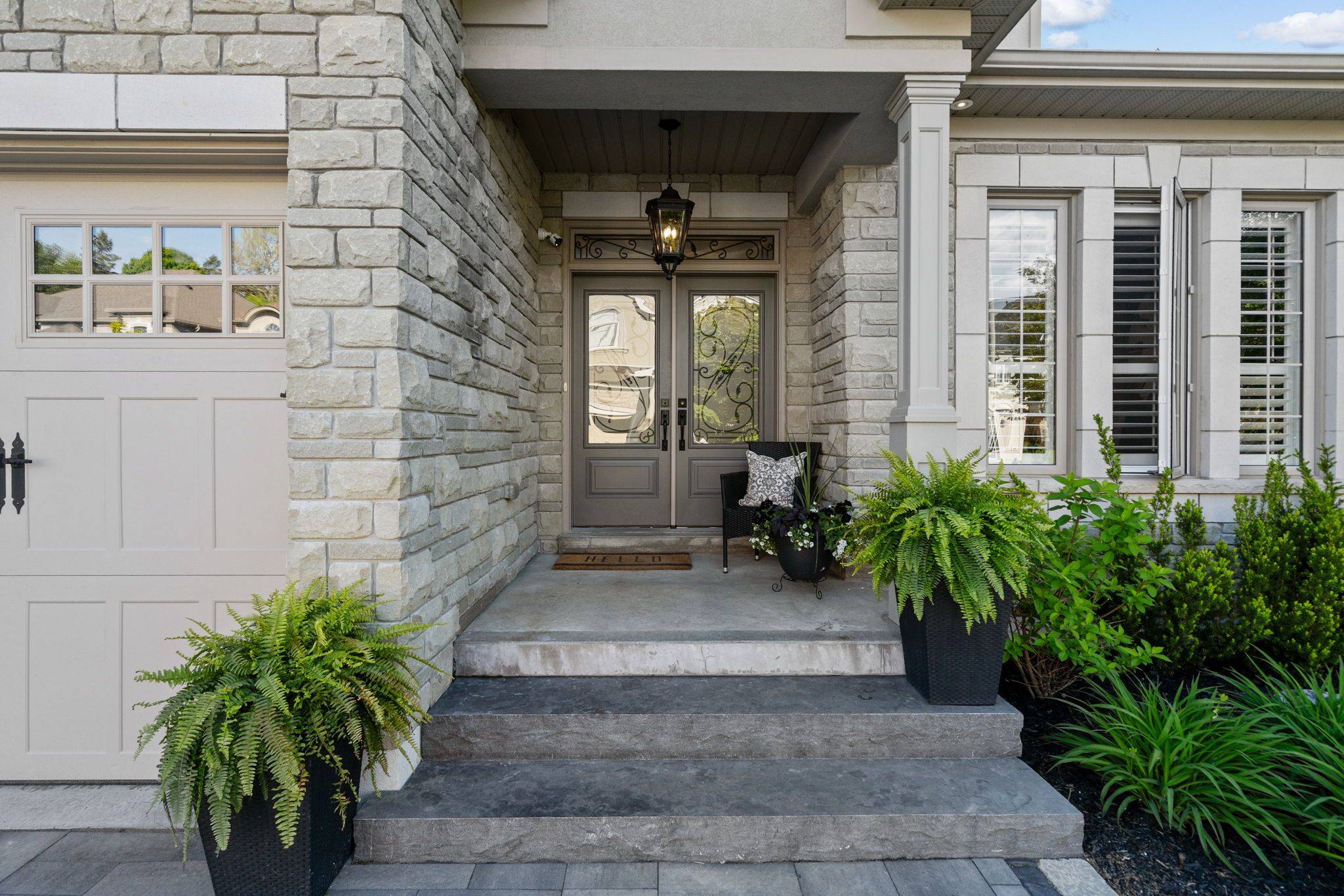 Whitby, ON L1R 2P3,23 Gilchrist CT