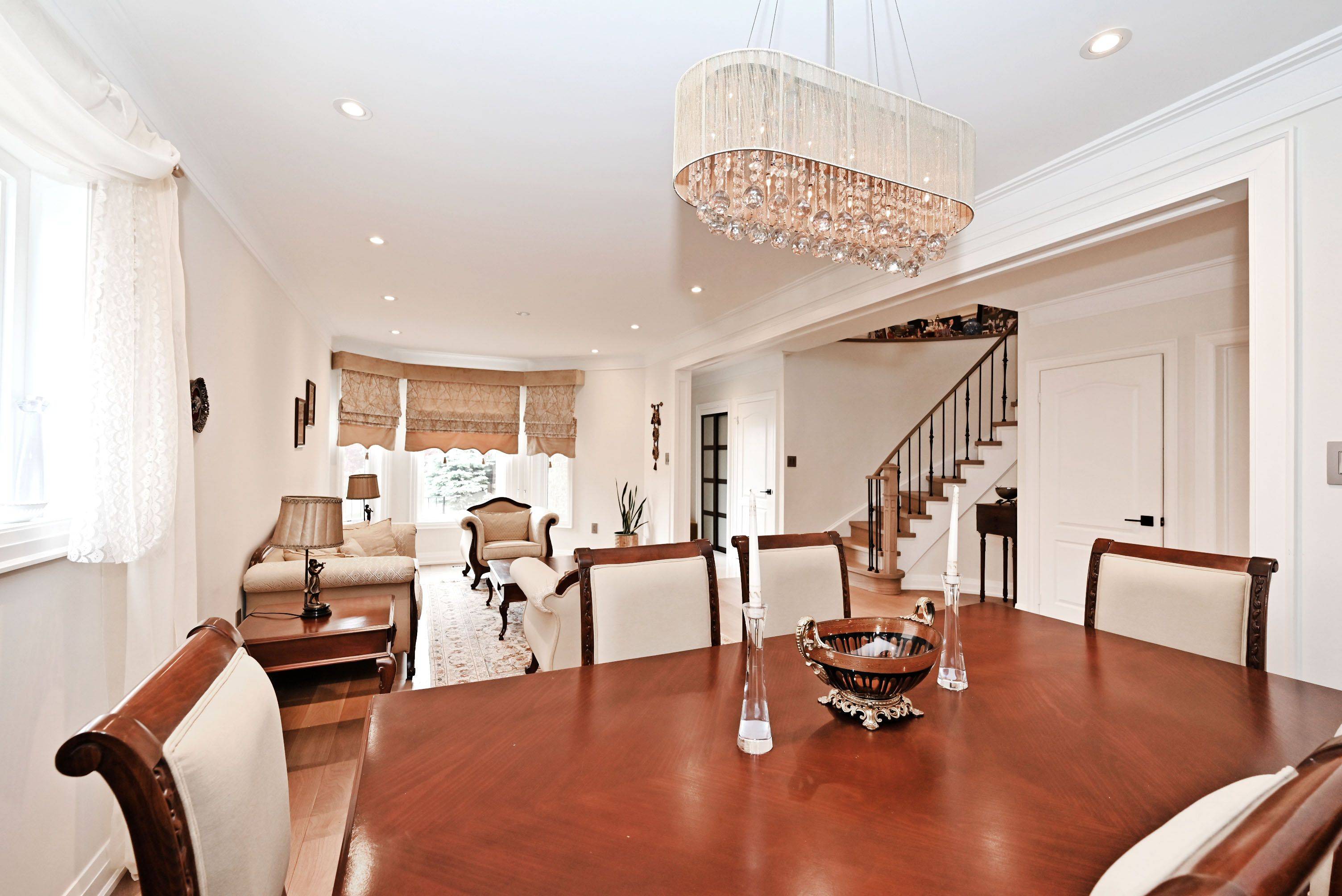 Richmond Hill, ON L4S 2B2,48 Sweet Water CRES