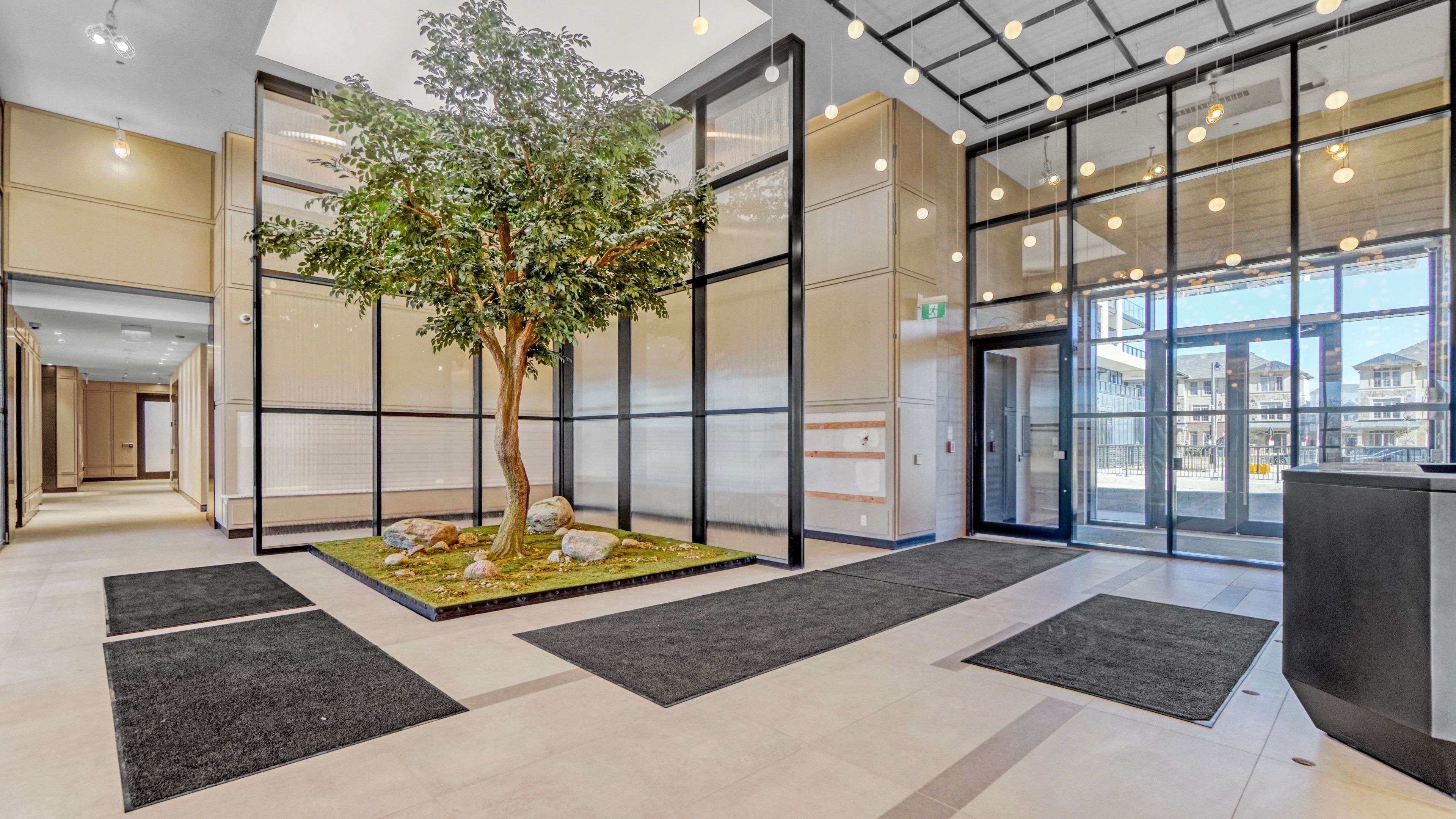 Oakville, ON L6H 7X9,3220 William Coltson AVE #1709